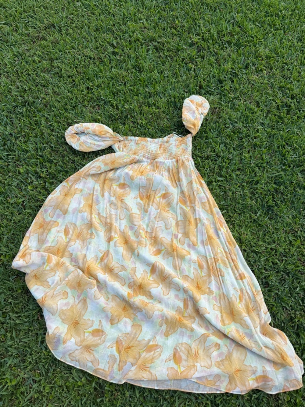 ASTR The Label Floral Off Shoulder Midi Dress Orange Yellow Size M Romantic🌼 - Picture 11 of 13